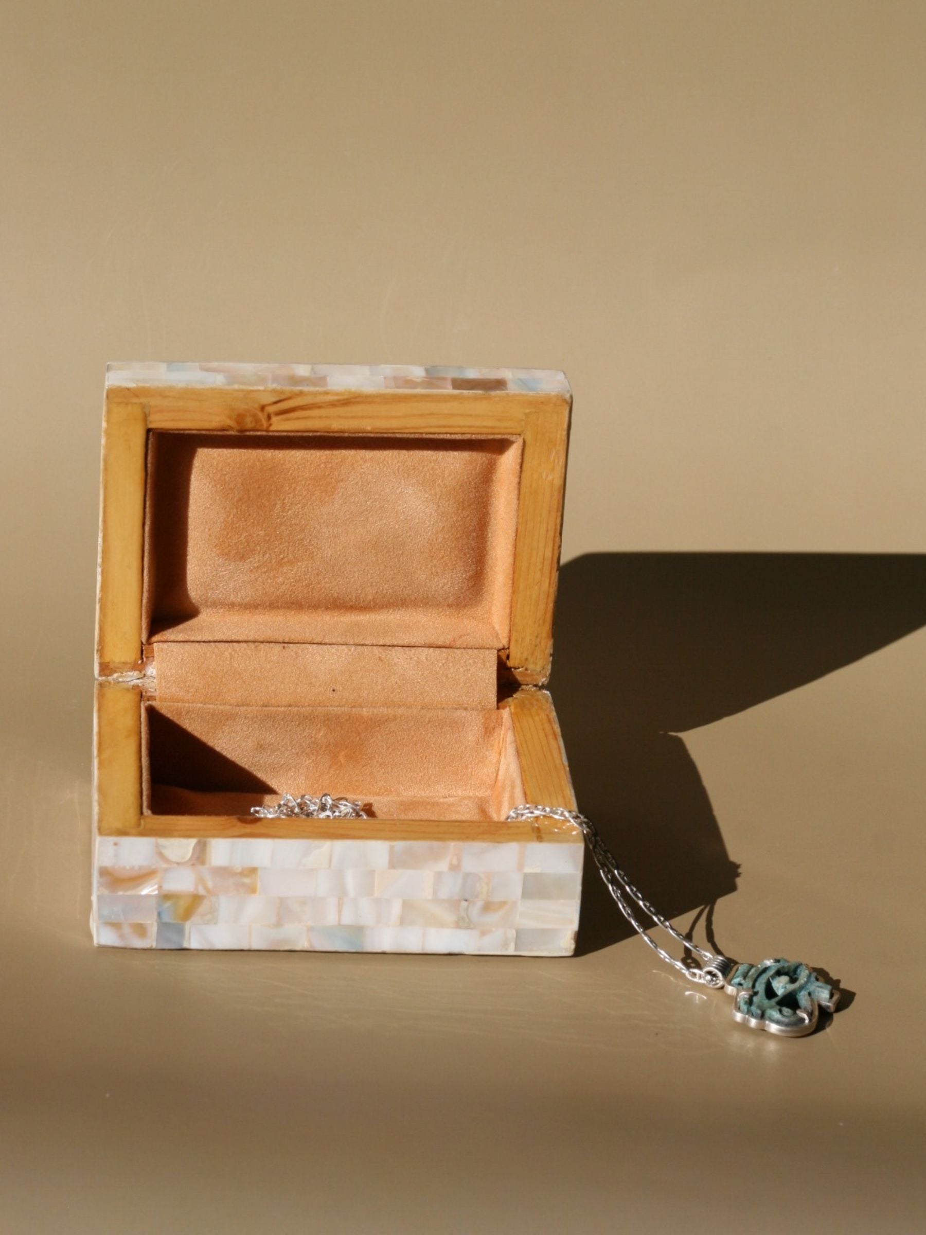 Boîte coffret en marqueterie d'Egypte