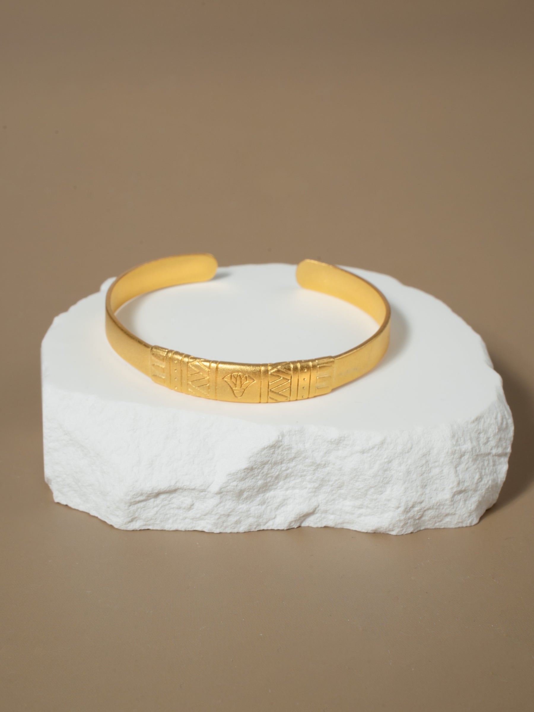 Bangle bracelet - "Blue Lotus"