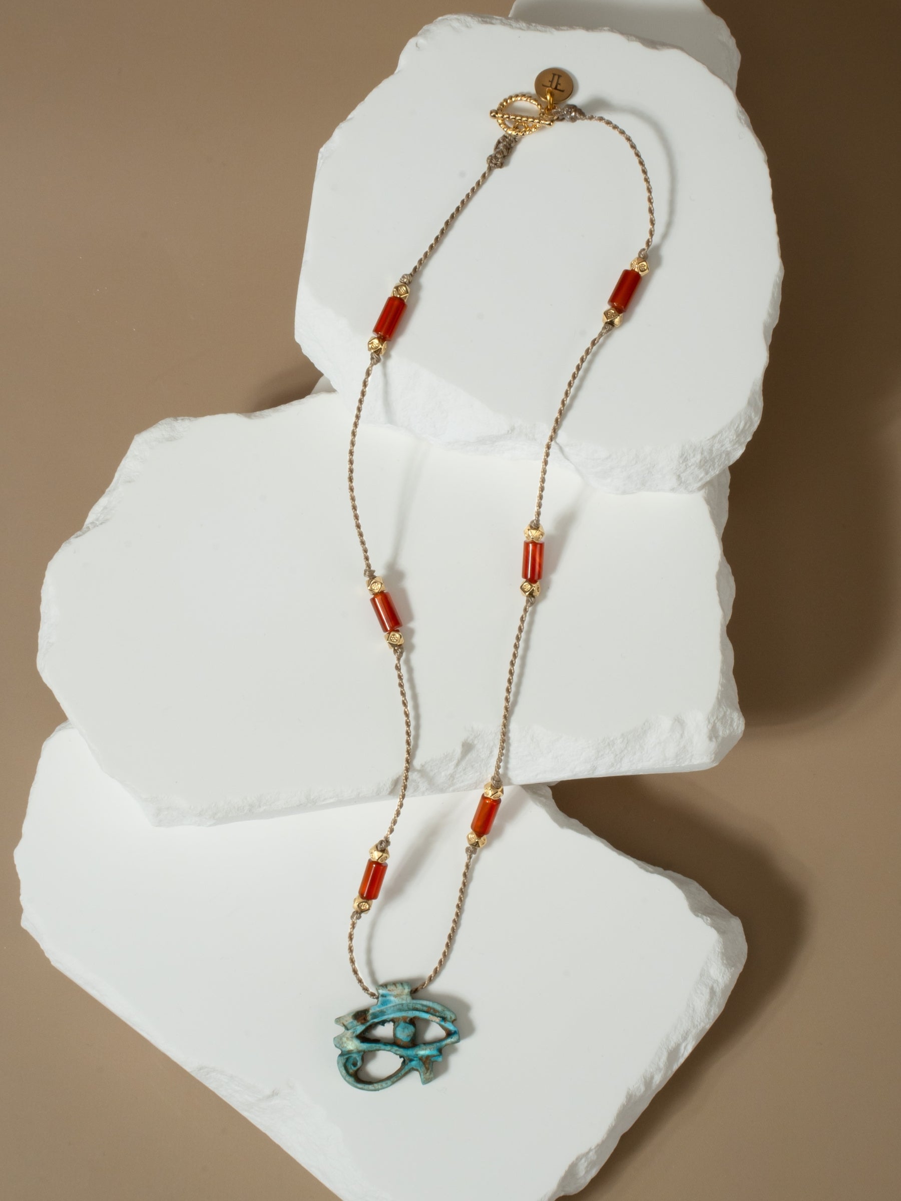 Collier Oeuil d Horus Temple collection Princesse Fawzia