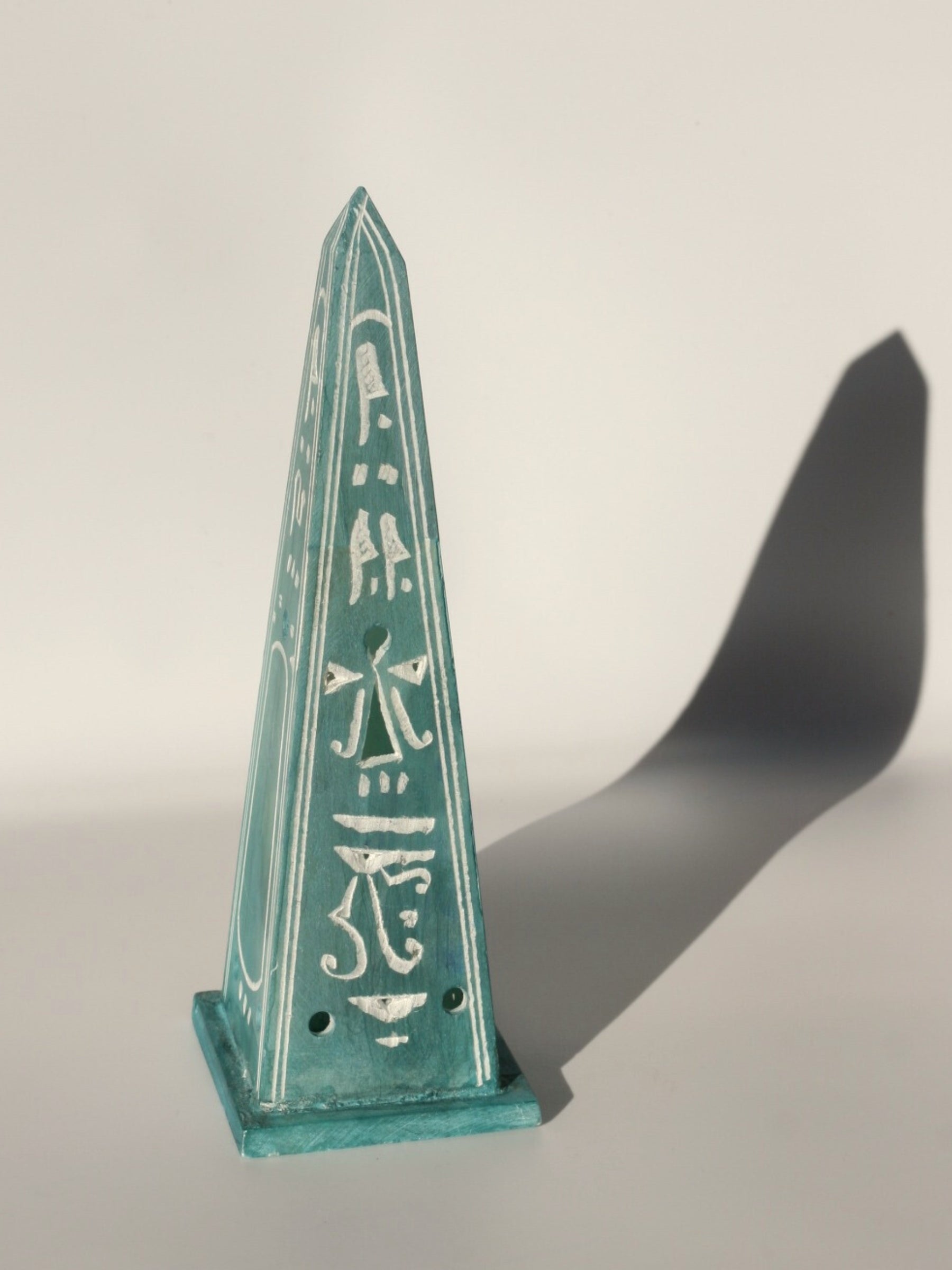 Obélisque - Sculpture égyptienne artisanale