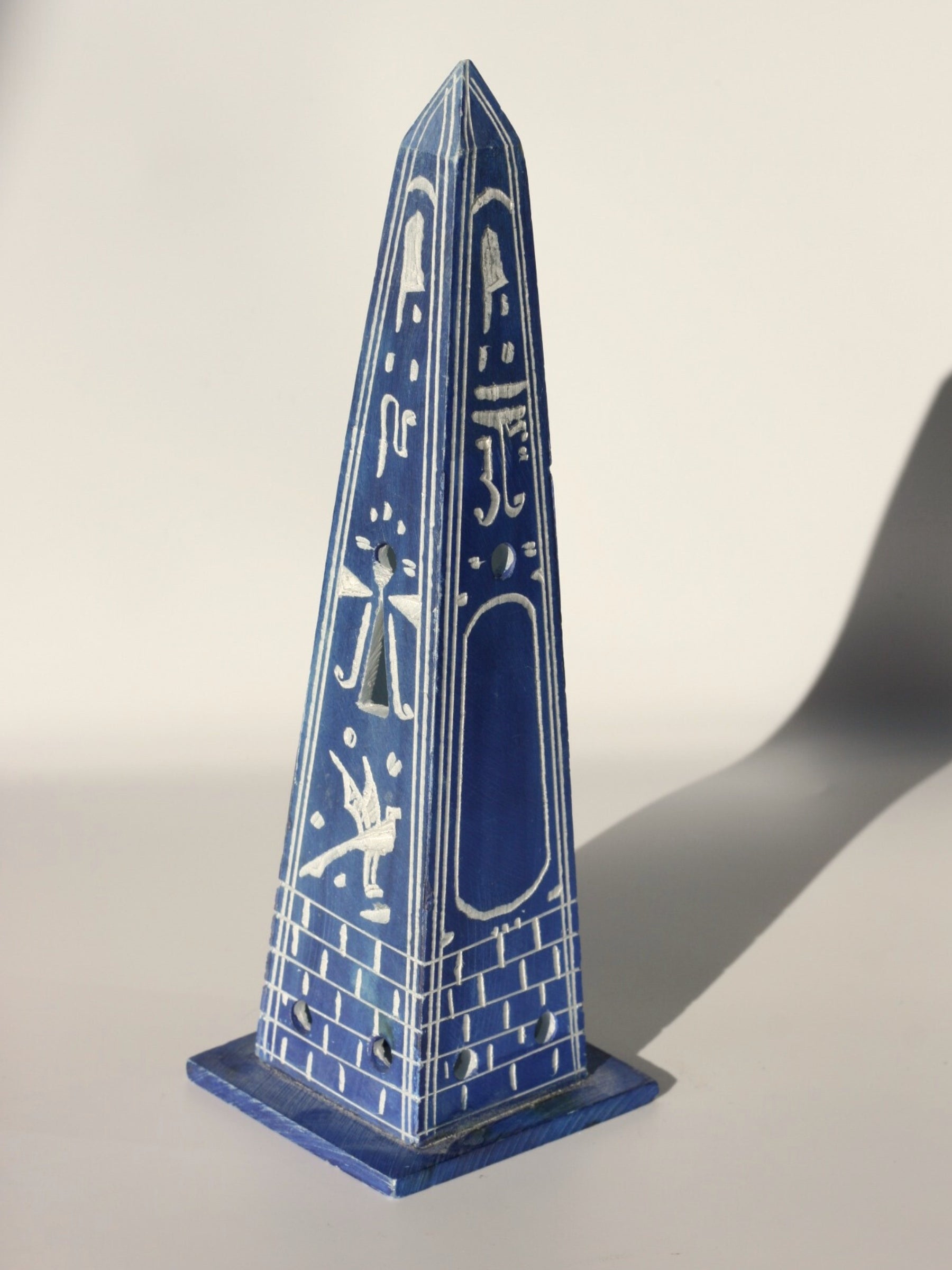 Obélisque - Sculpture égyptienne artisanale