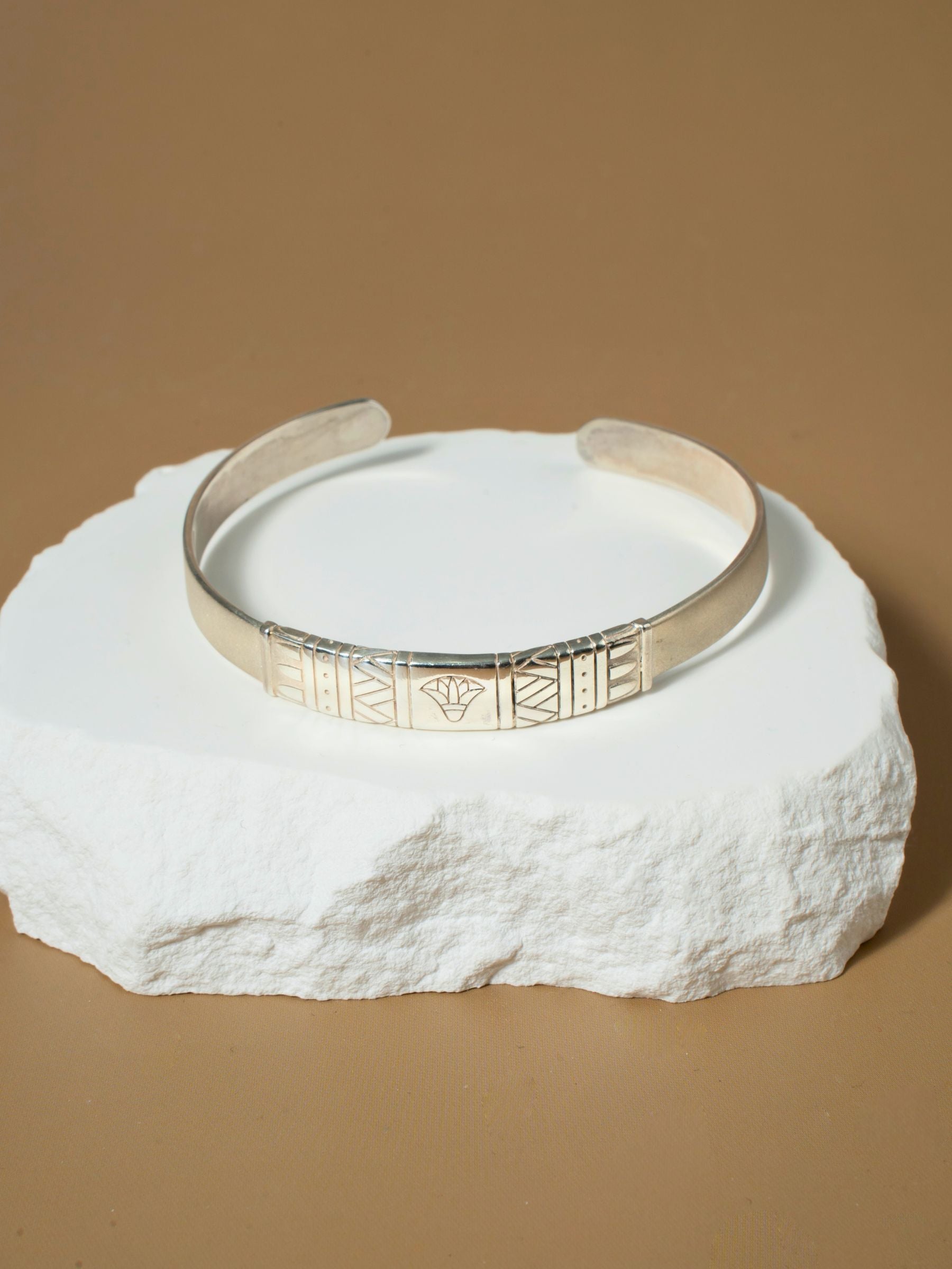 Bracelet jonc - "Lotus Bleu"