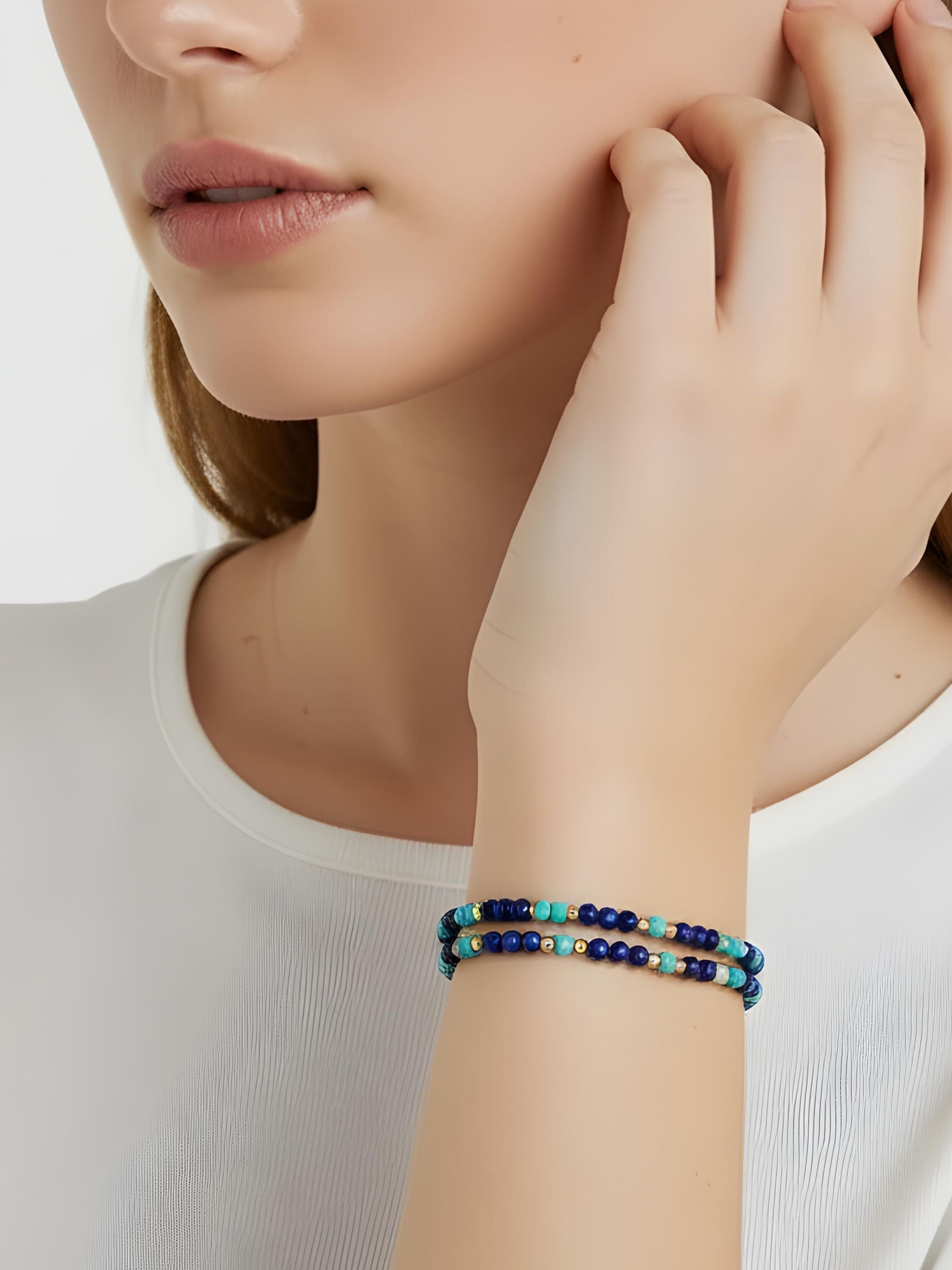 Bijou Blue – Bijou Polyvalent bracelet/Colier en Lapis, Turquoise et Or Laminé 14k