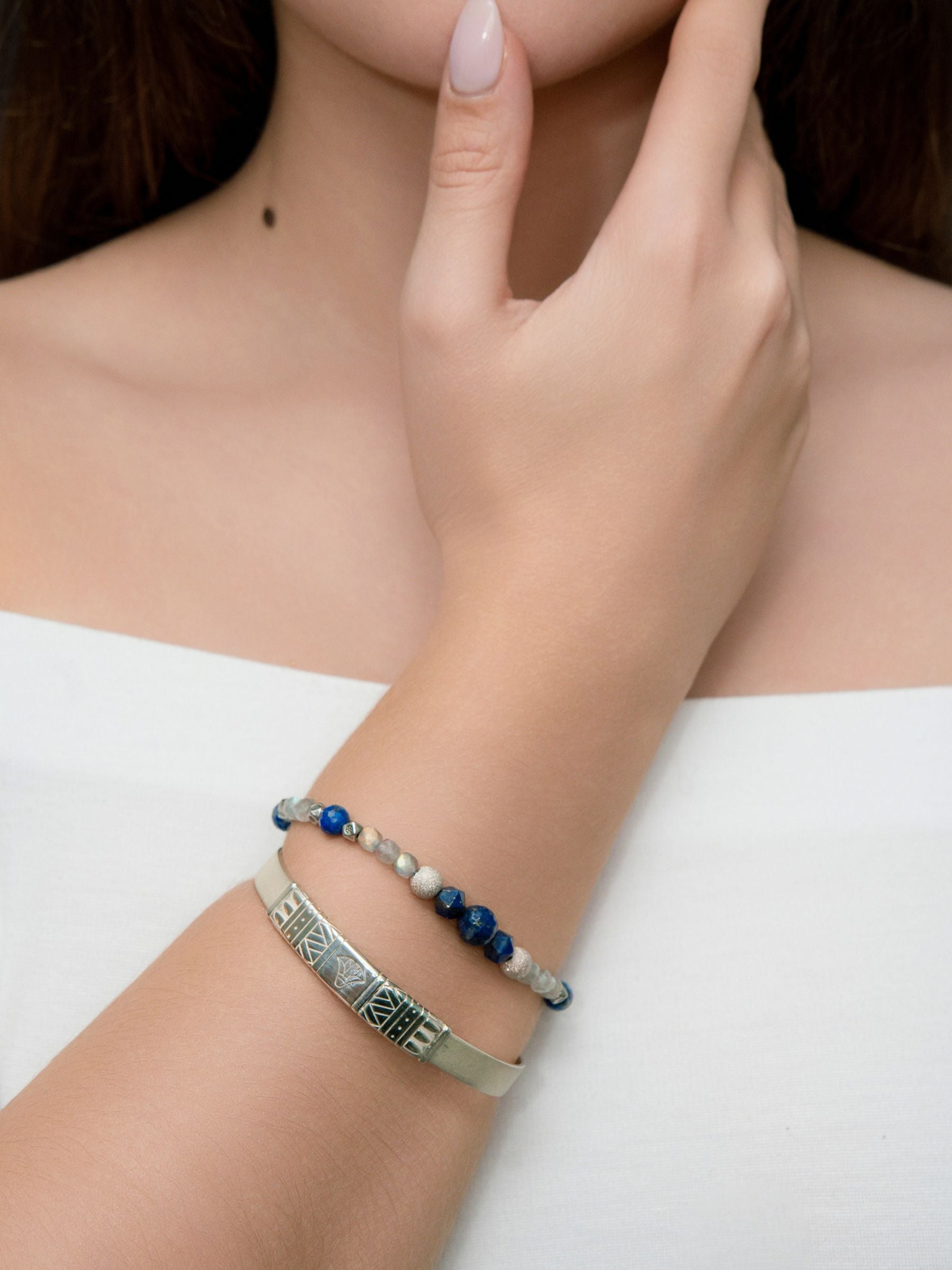 "Noun" bracelet