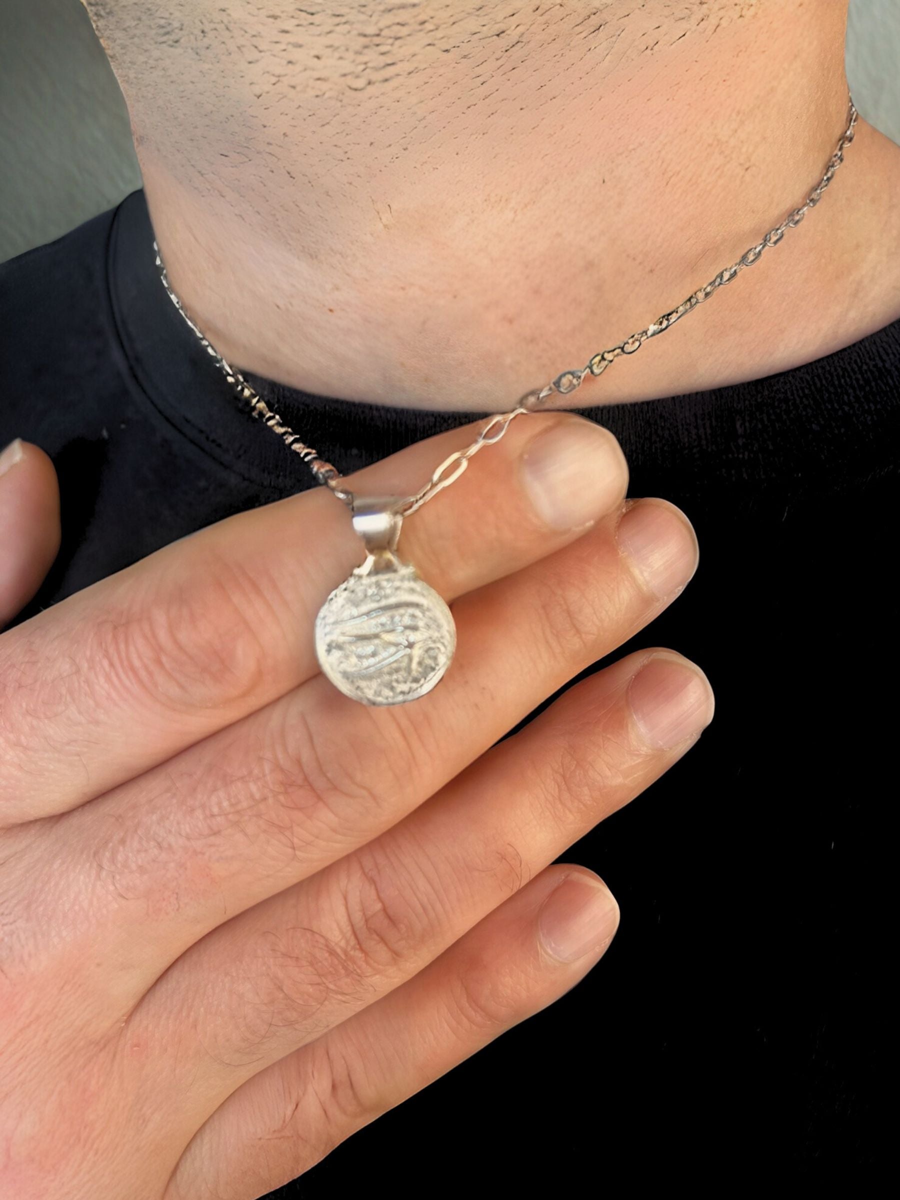 Medallion and chain Eye of Horus