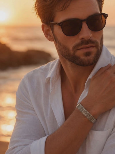 Bracelet Homme en Argent symbole égyptien video photo shoot ocean 